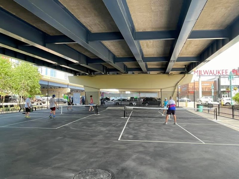 RiverWalk Commons Pickleball Courts - Pickleball in Milwaukee, Wisconsin