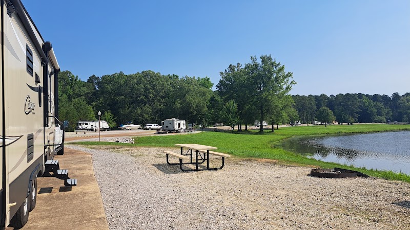 North Abutment Campground - Pickleball in Grenada, Mississippi
