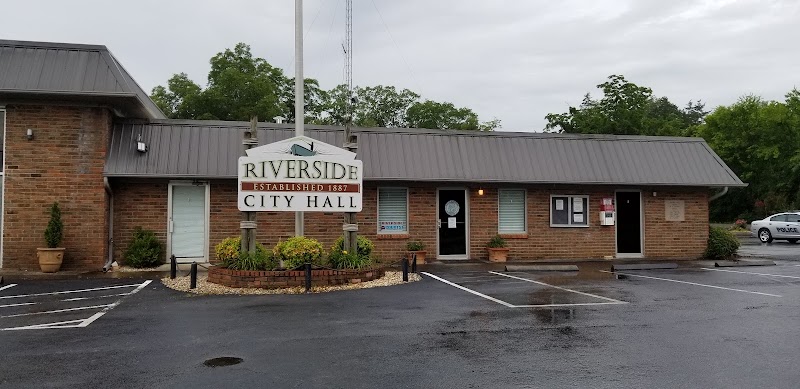 Riverside City Hall - Pickleball in Riverside, Alabama