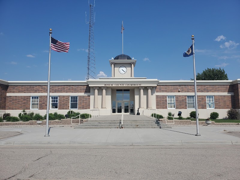 Roseau County Courthouse