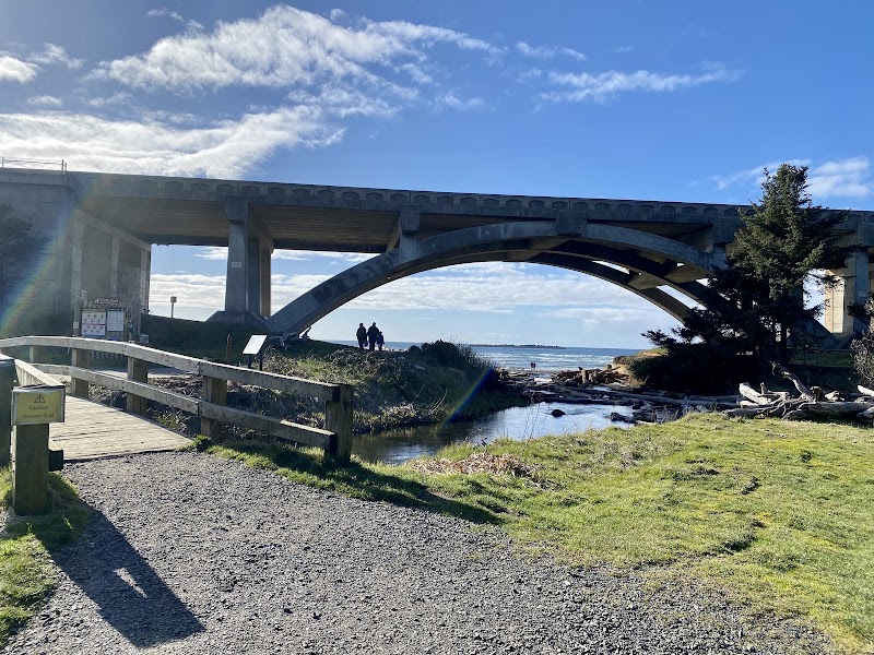 Beverly Beach State Park - Pickleball in Otter Rock, Oregon