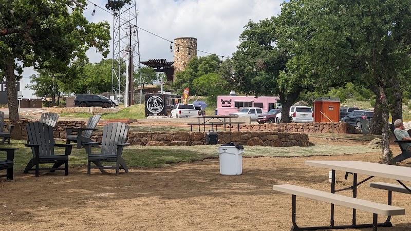 Fresh Air And Food Park - Pickleball in Horseshoe Bay, Texas