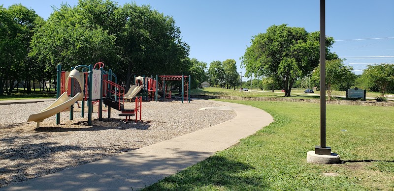 Park in the Woods - Pickleball in Dallas, Texas