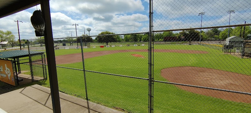 Santa Fe Park - Pickleball in Deanville, Texas