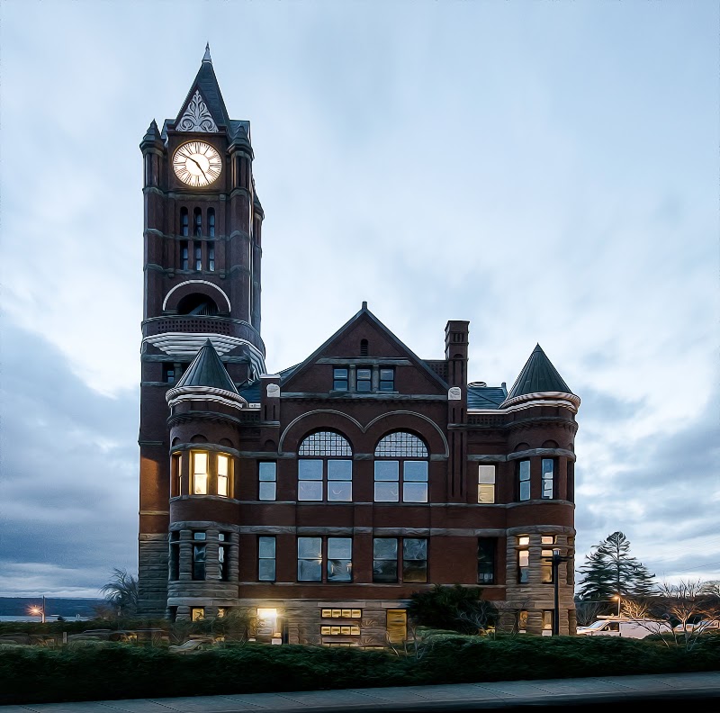 County Courthouse Park