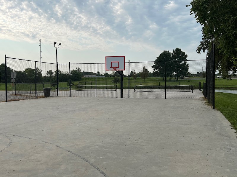 Walt Disney Park Pickleball Courts
