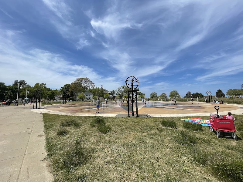 Whirlpool Centennial Park - Pickleball in Saint Joseph, Michigan
