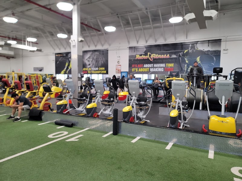 Retro Fitness