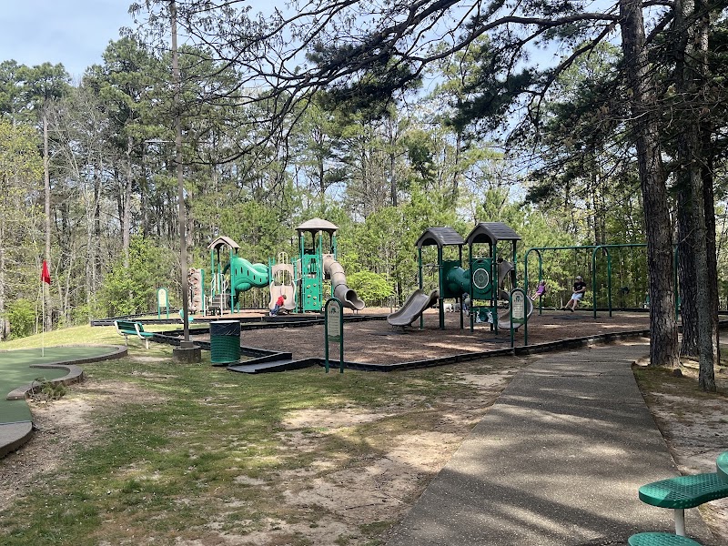 Woodland Mead Park