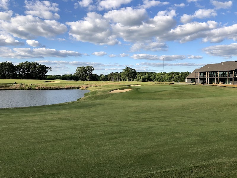 Mossy Oak Golf Club - Pickleball in West Point, Mississippi