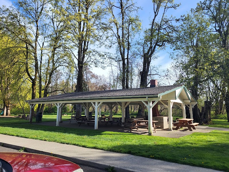 Alexander Park