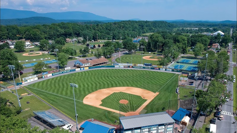 Cantine Field - Pickleball in Catskill, New York