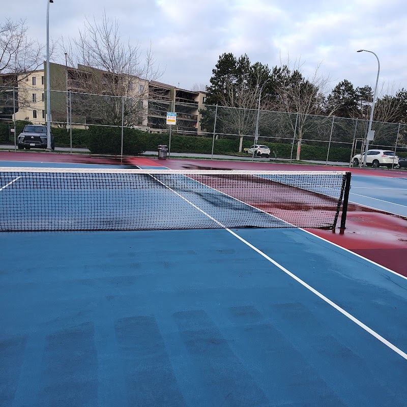 Tennis Courts at Thompson Community Park
