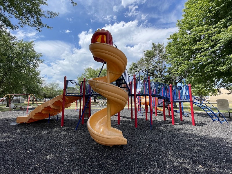 Clara city, Community park