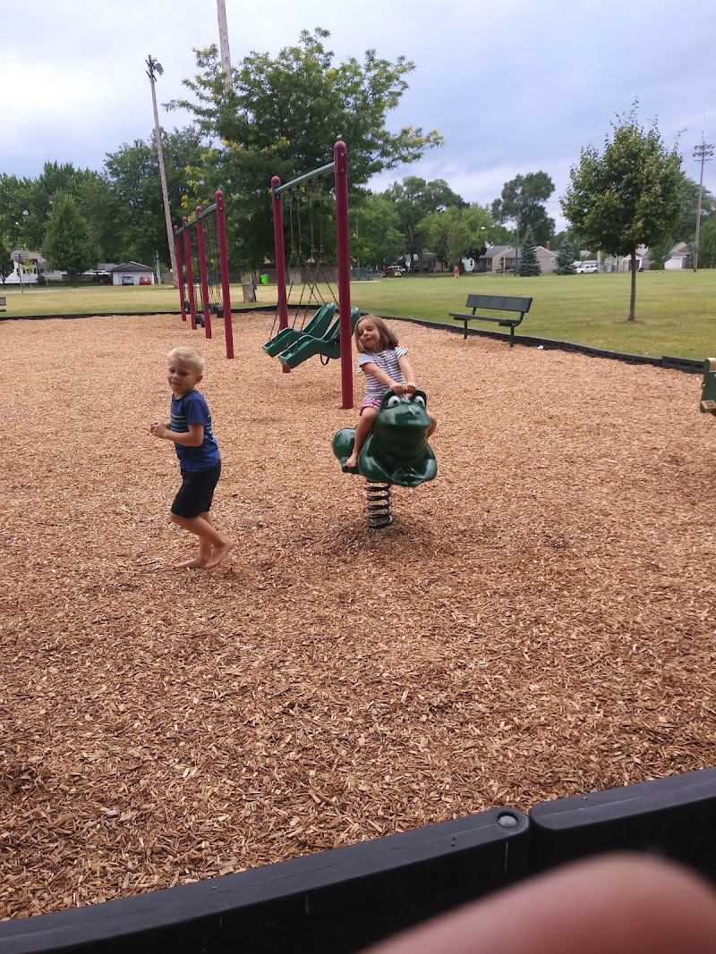 Huffman Park - Pickleball in Madison Heights, Michigan