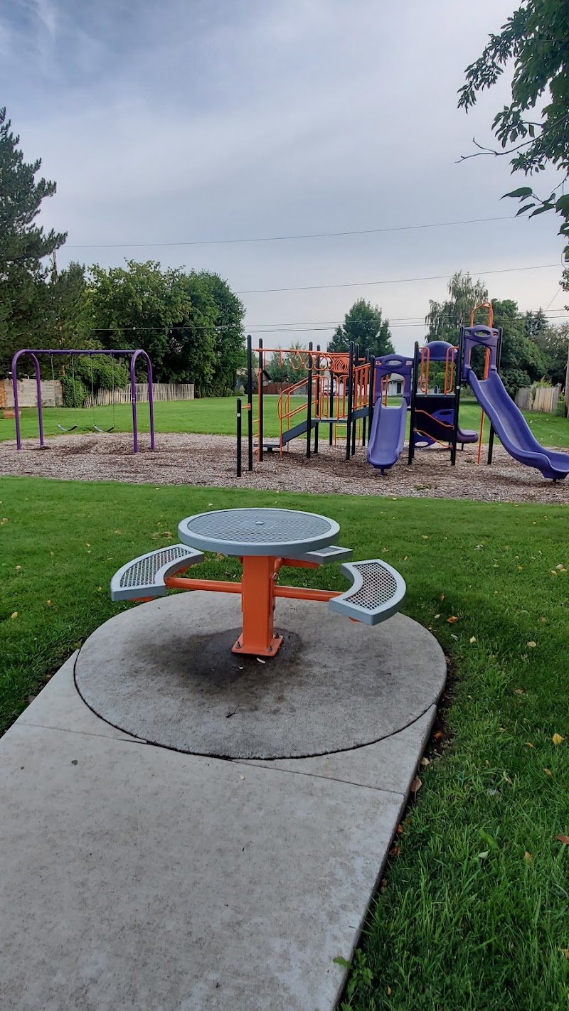 Cedar Acres Park - Pickleball in Baker City, Oregon