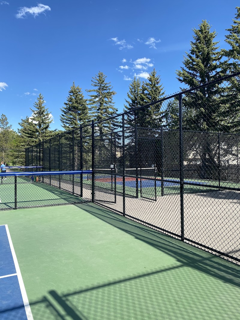 Village on the Lake Pickleball Courts - Pickleball in Sherwood Park, Alberta