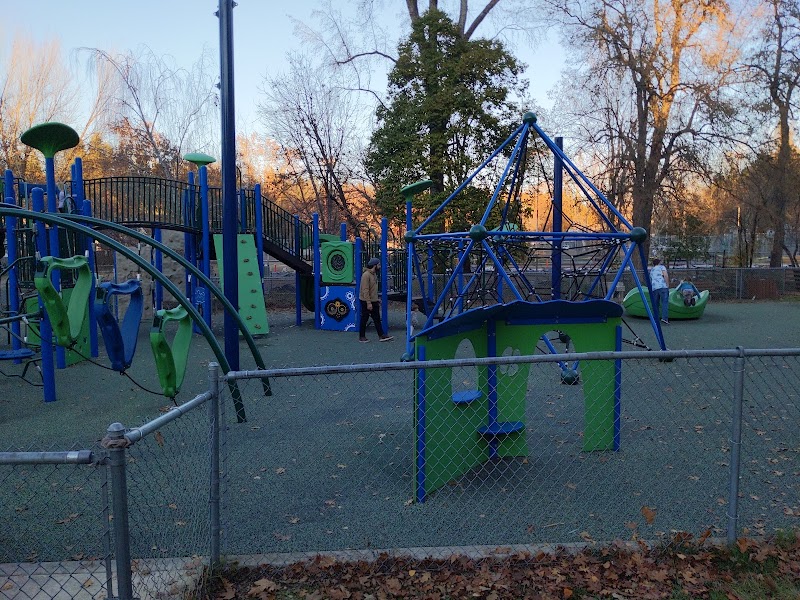 Memorial Park - Pickleball in Rough And Ready, California