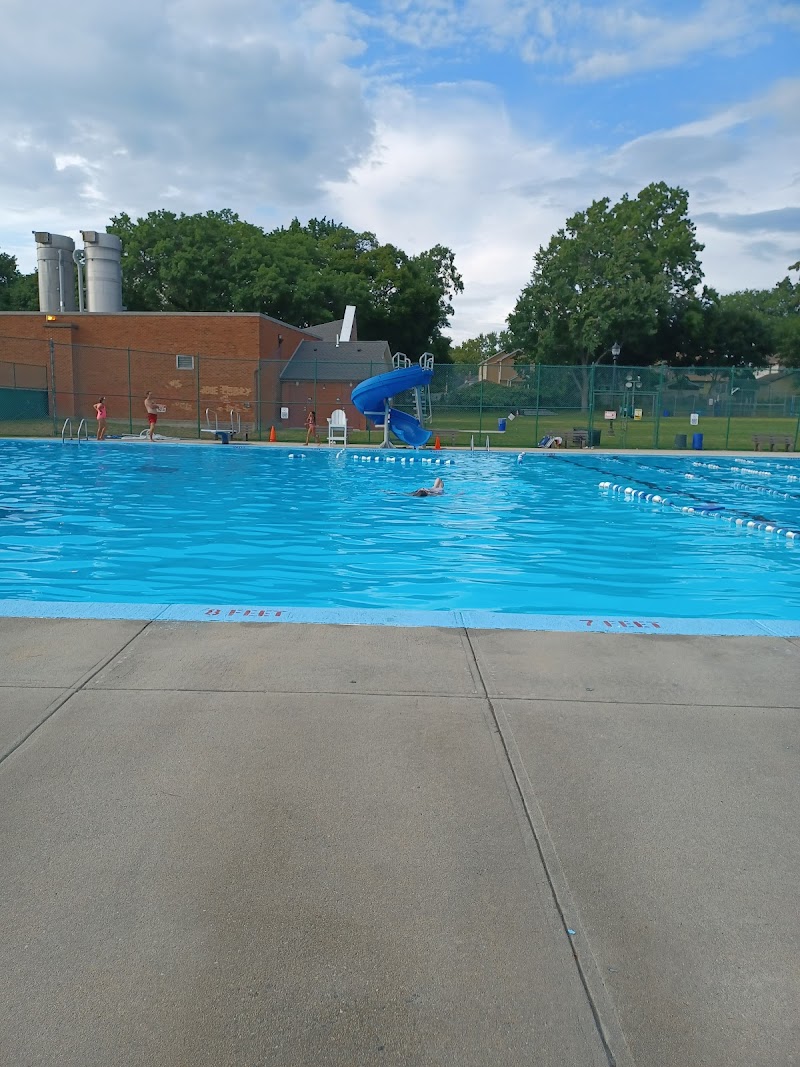 Hawthorne Memorial Pool - Pickleball in Hawthorne, New Jersey