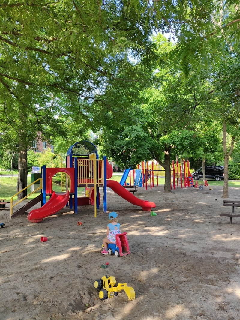Lindenlea Park