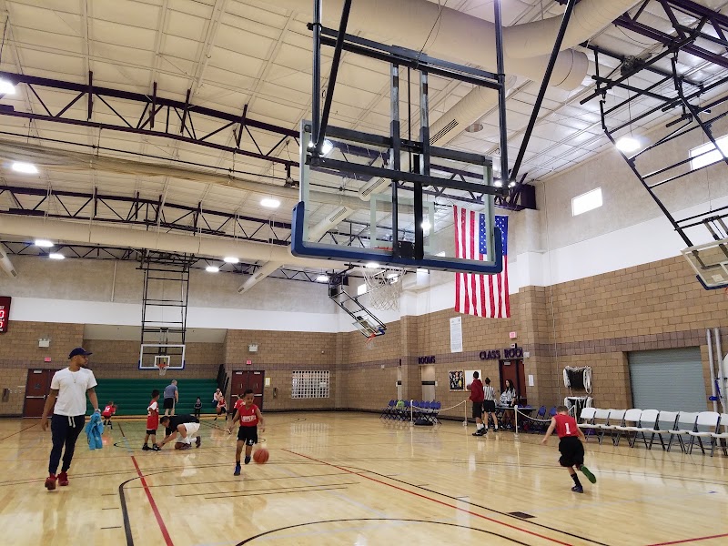 Veterans Memorial Community Center