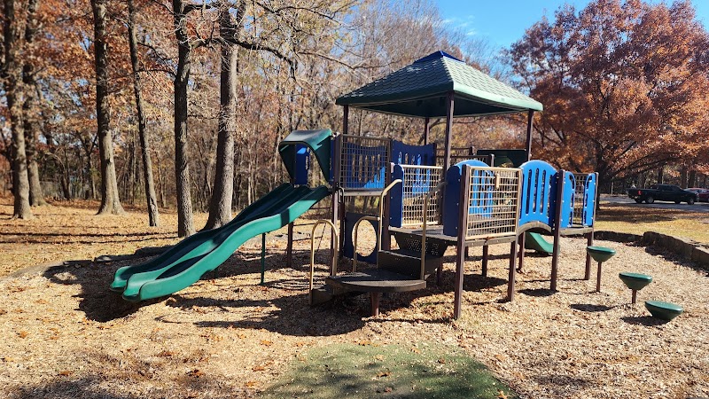 Veterans Park Play Ground