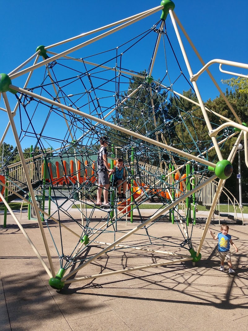 Shelly Park