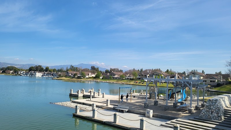North Lake Park - Pickleball in Irvine, California
