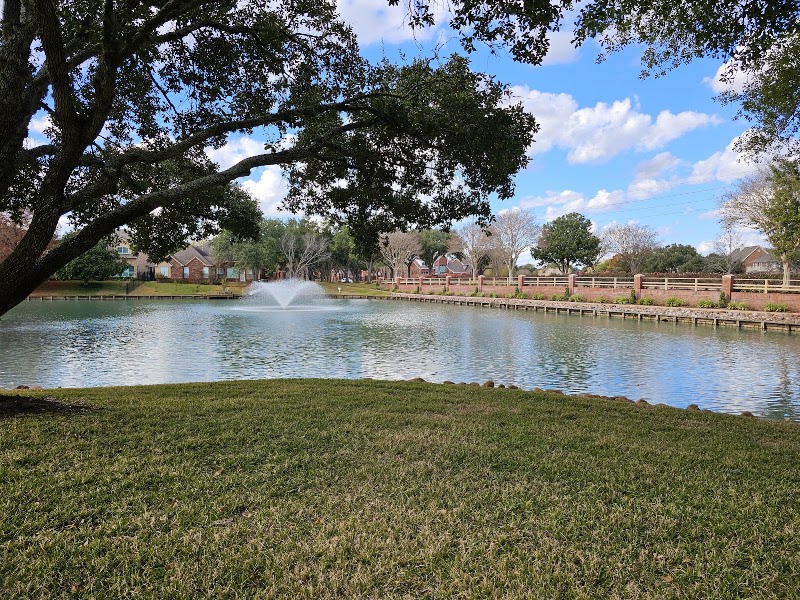 Sugar Lakes Neighborhood Park & Tennis Courts - Pickleball in Sugar Land, Texas