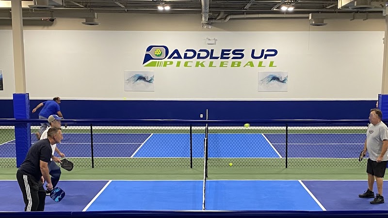 Paddles Up Pickleball