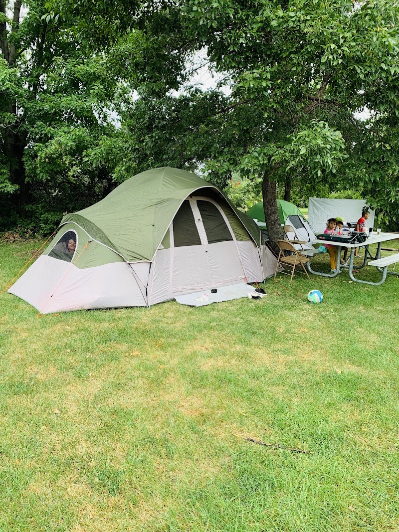 Campground - Pickleball in Lake Preston, South Dakota