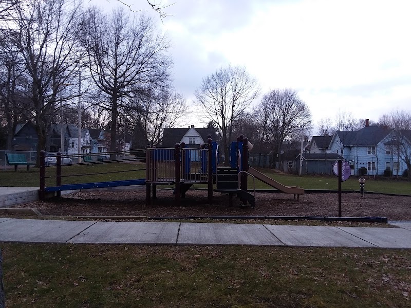 Lillian Dickson Park