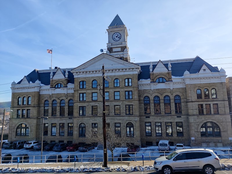 Schuylkill County Courthouse - Pickleball in Schuylkill Haven, Pennsylvania