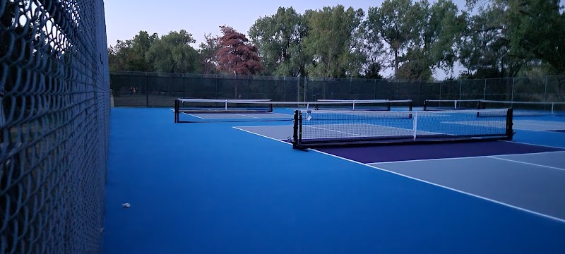 Pickleball Courts