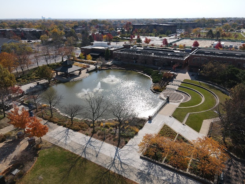 Schaumburg Town Square