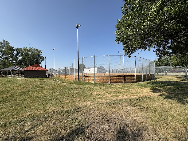 Valour Community Centre - Clifton Site - Pickleball in Winnipeg, Manitoba