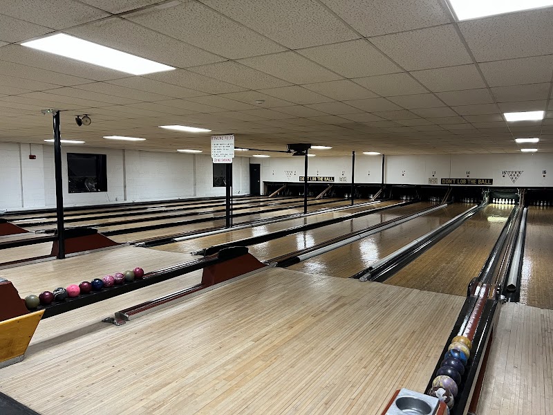 Danbury Duckpin Lanes