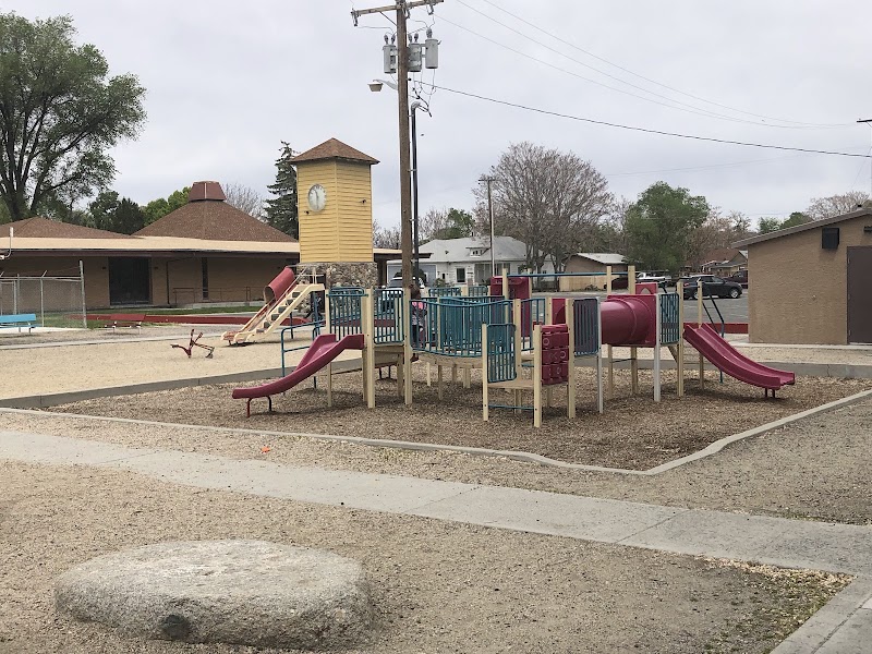 Courthouse Park & Pool