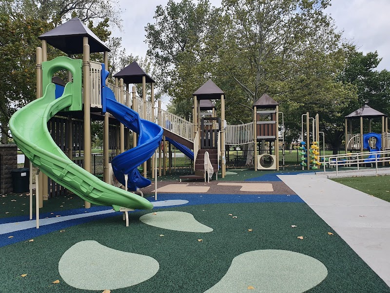 Huizenga Park