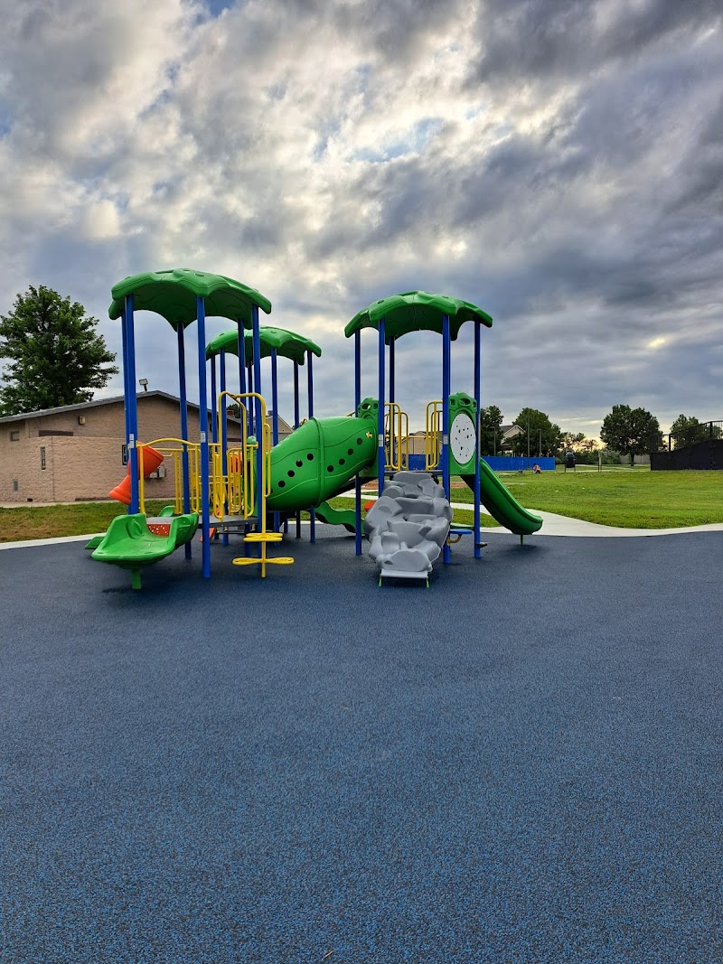 Armstrong Park - Pickleball in Grain Valley, Missouri