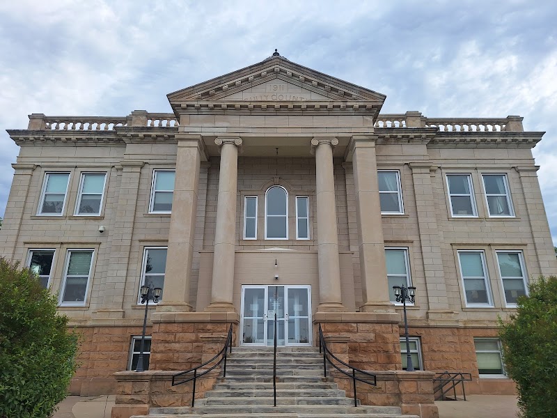 Sully County Courthouse