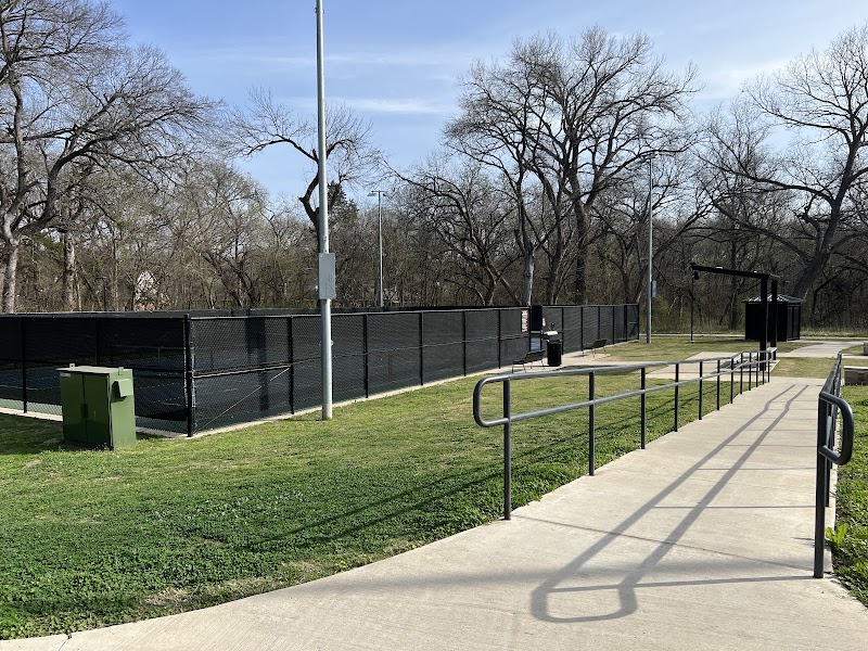 Finch Park Pickleball Court - Pickleball in McKinney, Texas