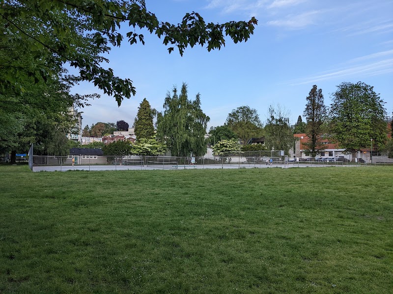 Granville Park Public Tennis Courts