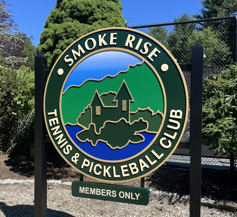 Smoke Rise Tennis and Pickleball Club - Pickleball in Haskell, New Jersey