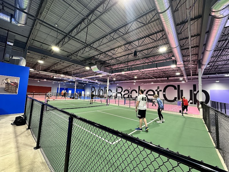 Fairgrounds Public Racket Club - Centre on Barton