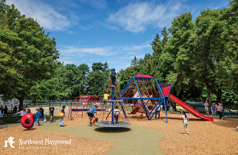 Everest Park