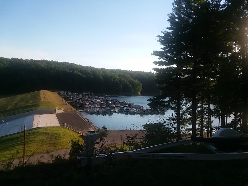 Hideaway Hills Club