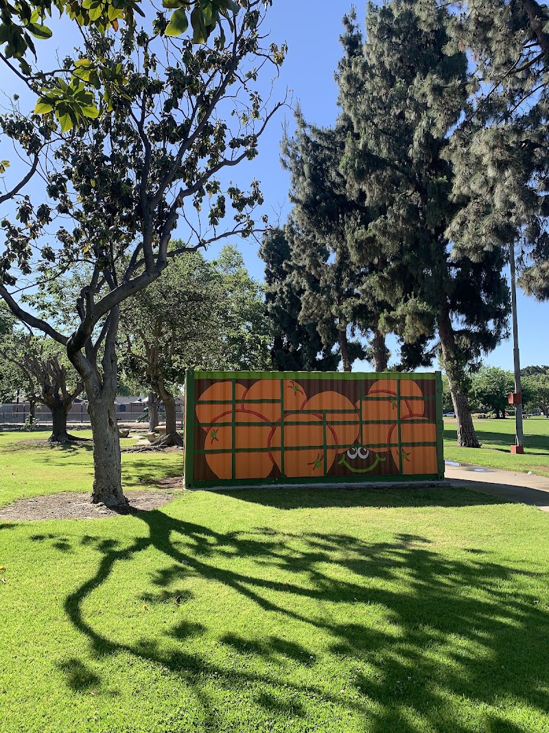 Palomares Park Community Center