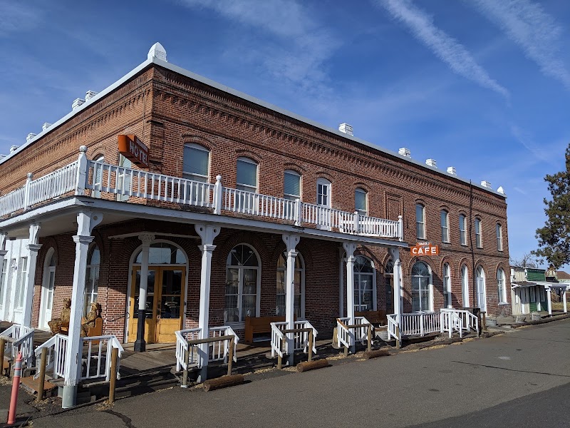 Shaniko Historic City Hall - Pickleball in Shaniko, Oregon