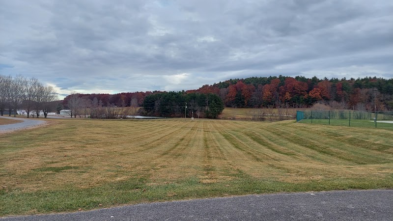 Rural Retreat Lake Disc Golf